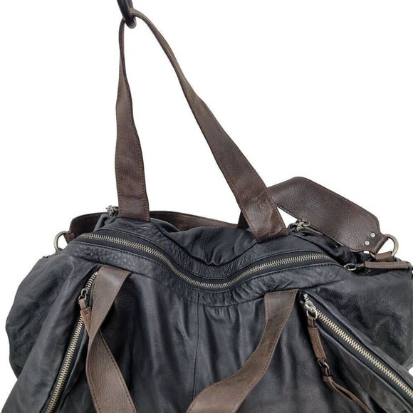 BCBGMAXAZRIA Black Leather Duffle Bag Travel Overnight Gym Weekend Tote Pockets - Picture 8 of 16